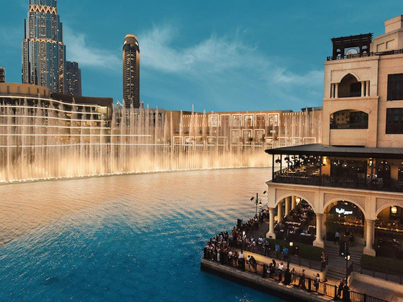 فعاليات شيقة ومأكولات شهية في تايم أوت ماركت خلال بطولة كأس العالم